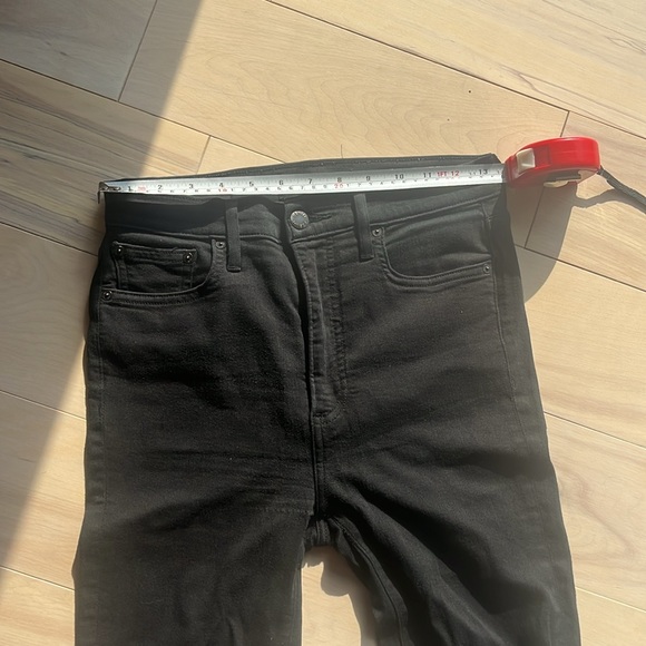 Aritzia Denim Forum The Lola High Rise Skinny Crop Black Jeans - Picture 7 of 8